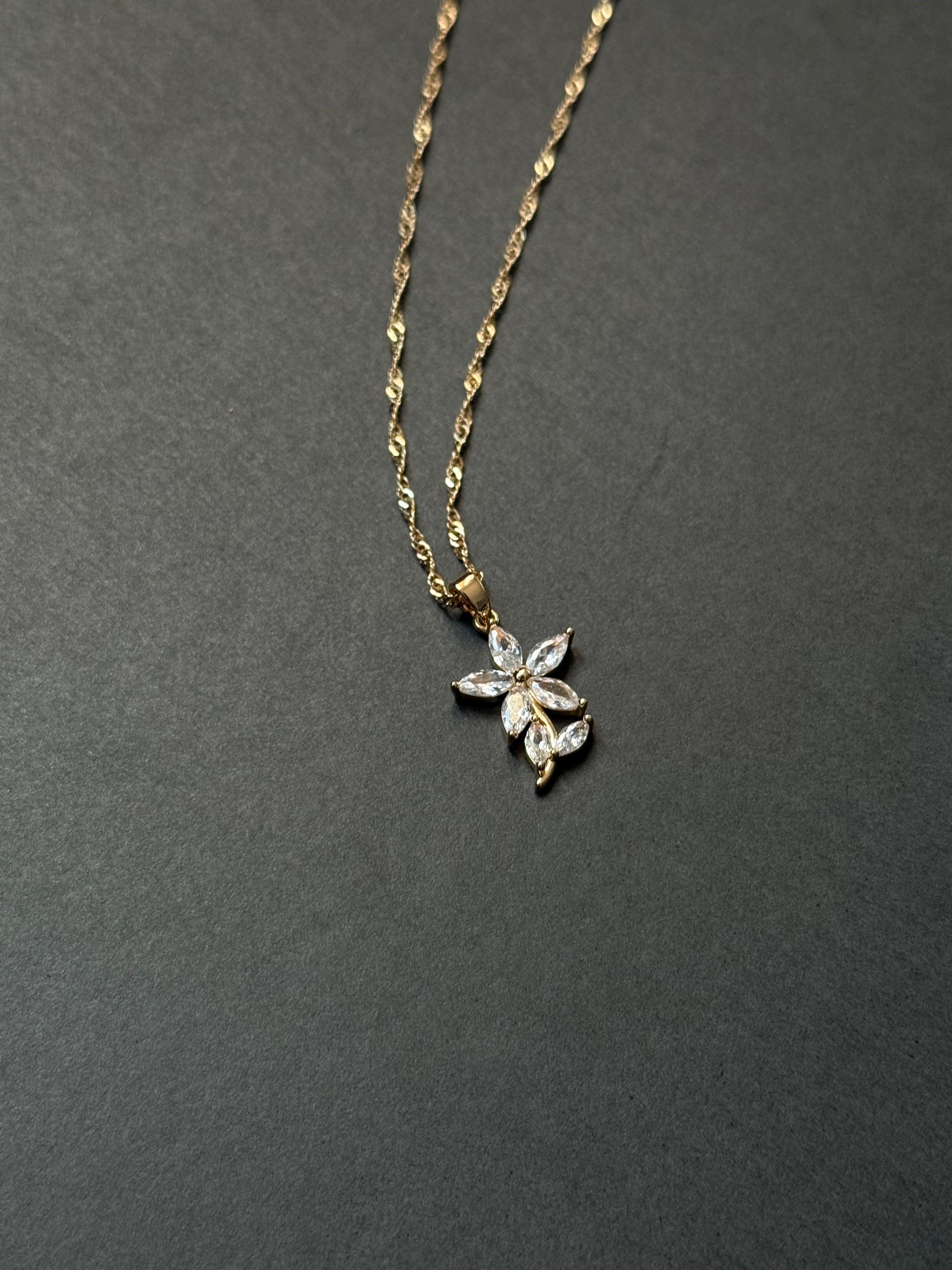 Flower necklace